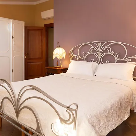 & Breakfast La Dimora 3* Sulmona