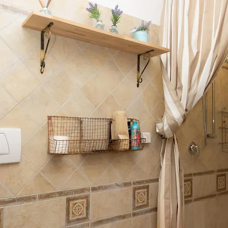 Room & Breakfast La Dimora 3*